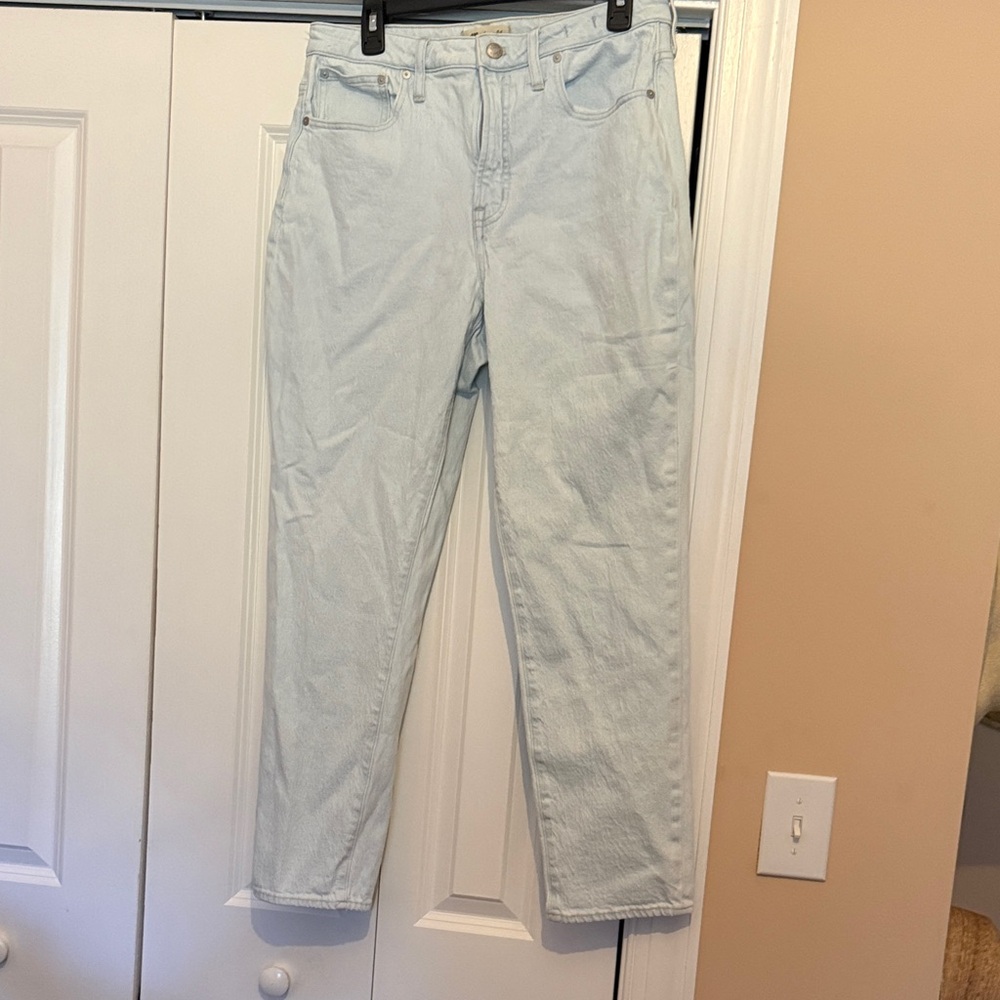 Madewell Women's Straight Leg Jeans in Light Blue